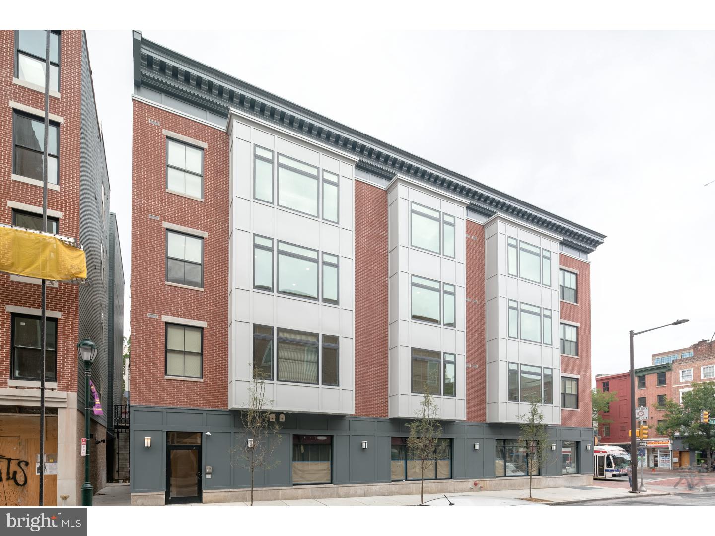 SOCIETY HILL - Commercial Sale