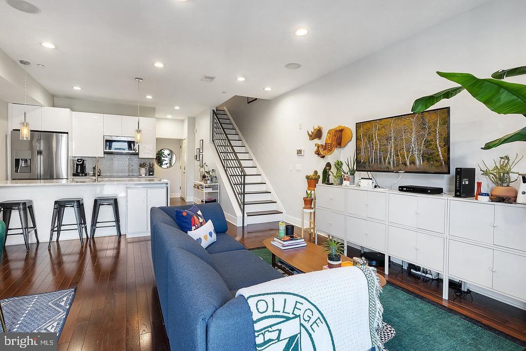 Photo of 1333 N 7th Street #2, PHILADELPHIA, PA 19122 (MLS # PAPH2573620)