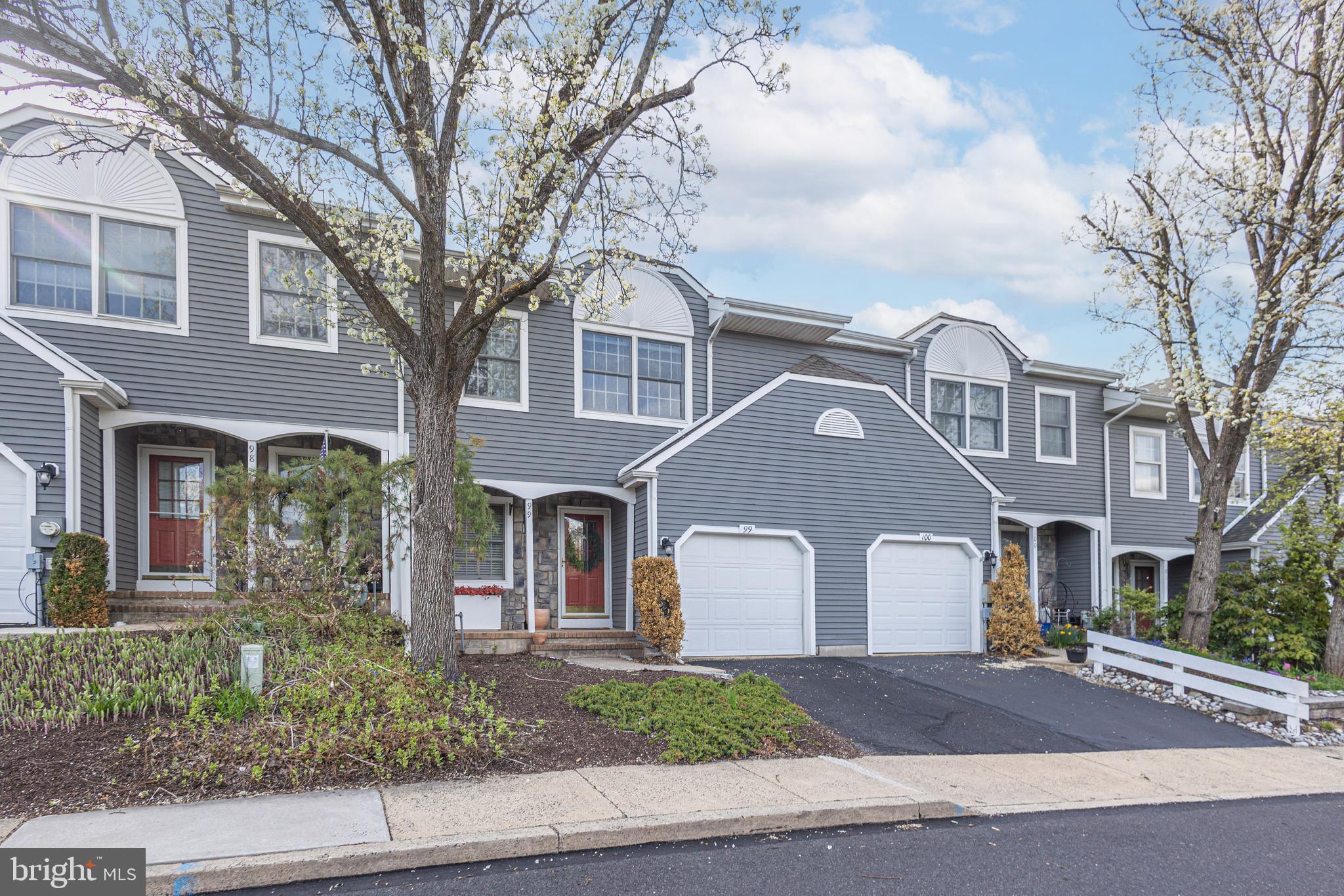 99 GREENBROOK COURT