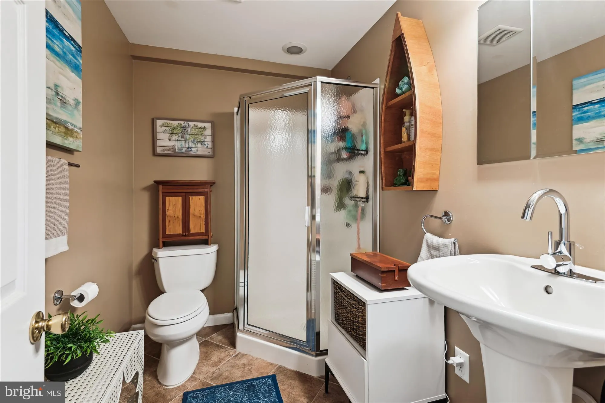 Annapolis, Maryland 21409, United States, 5 Bedrooms Bedrooms, ,4 BathroomsBathrooms,Residential,Coming Soon,122948