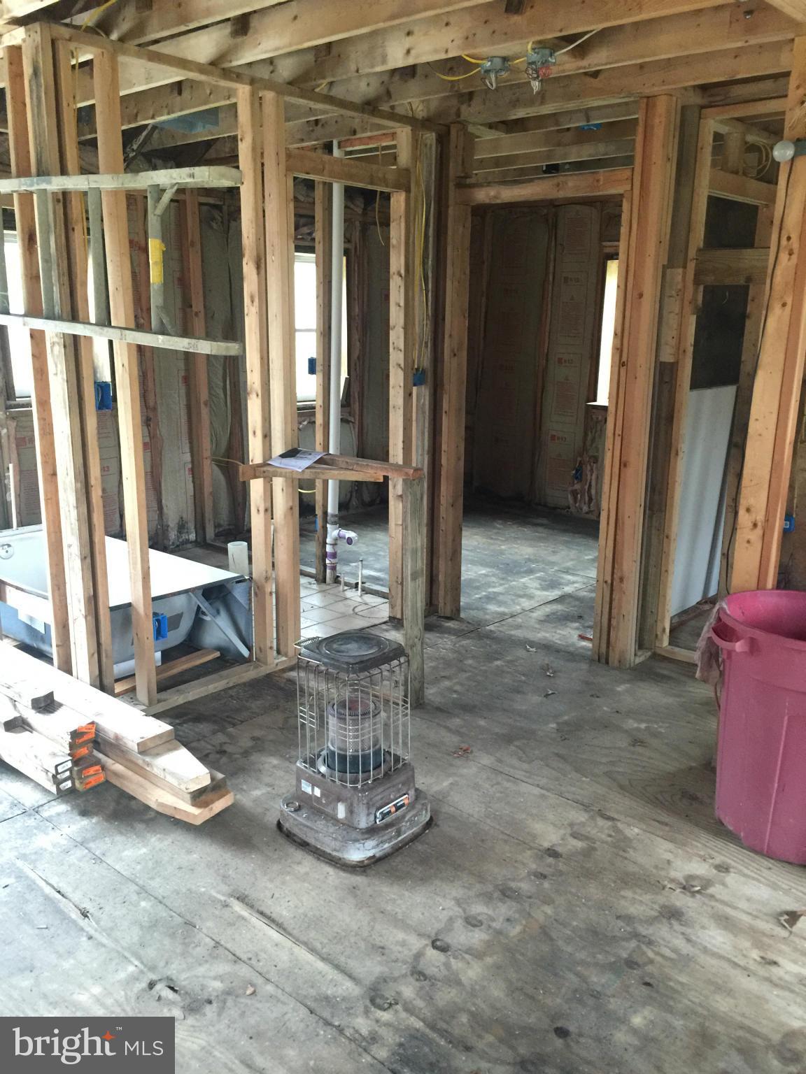 CLINTON HEIGHTS - Residential