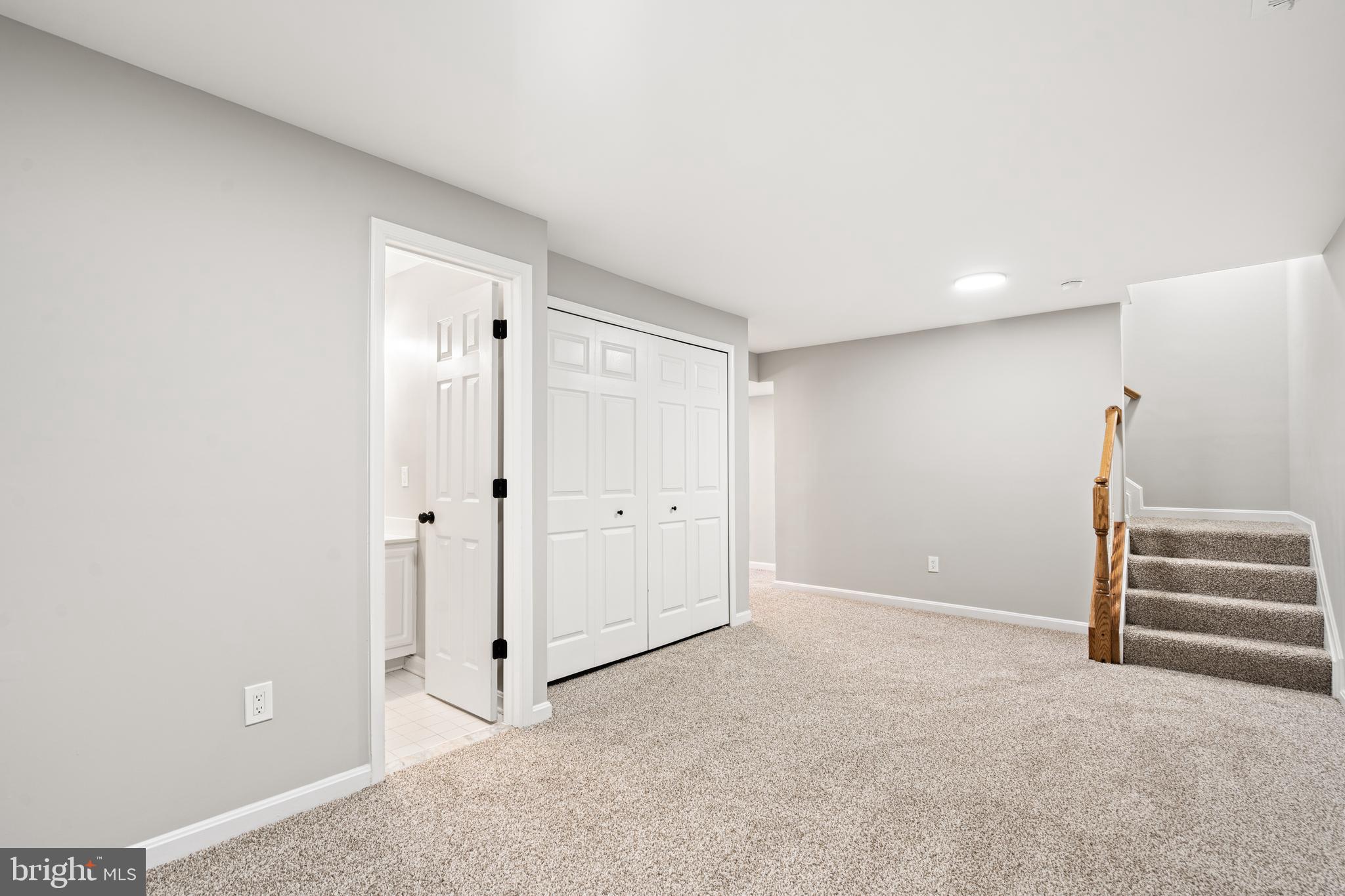 WOODBROOK - Residential