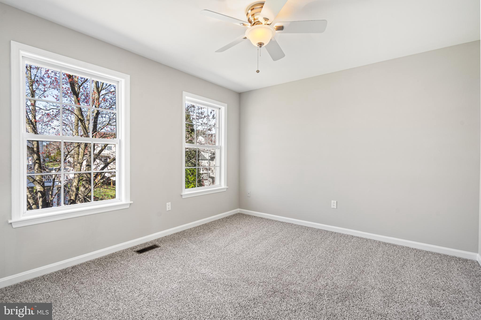 WOODBROOK - Residential