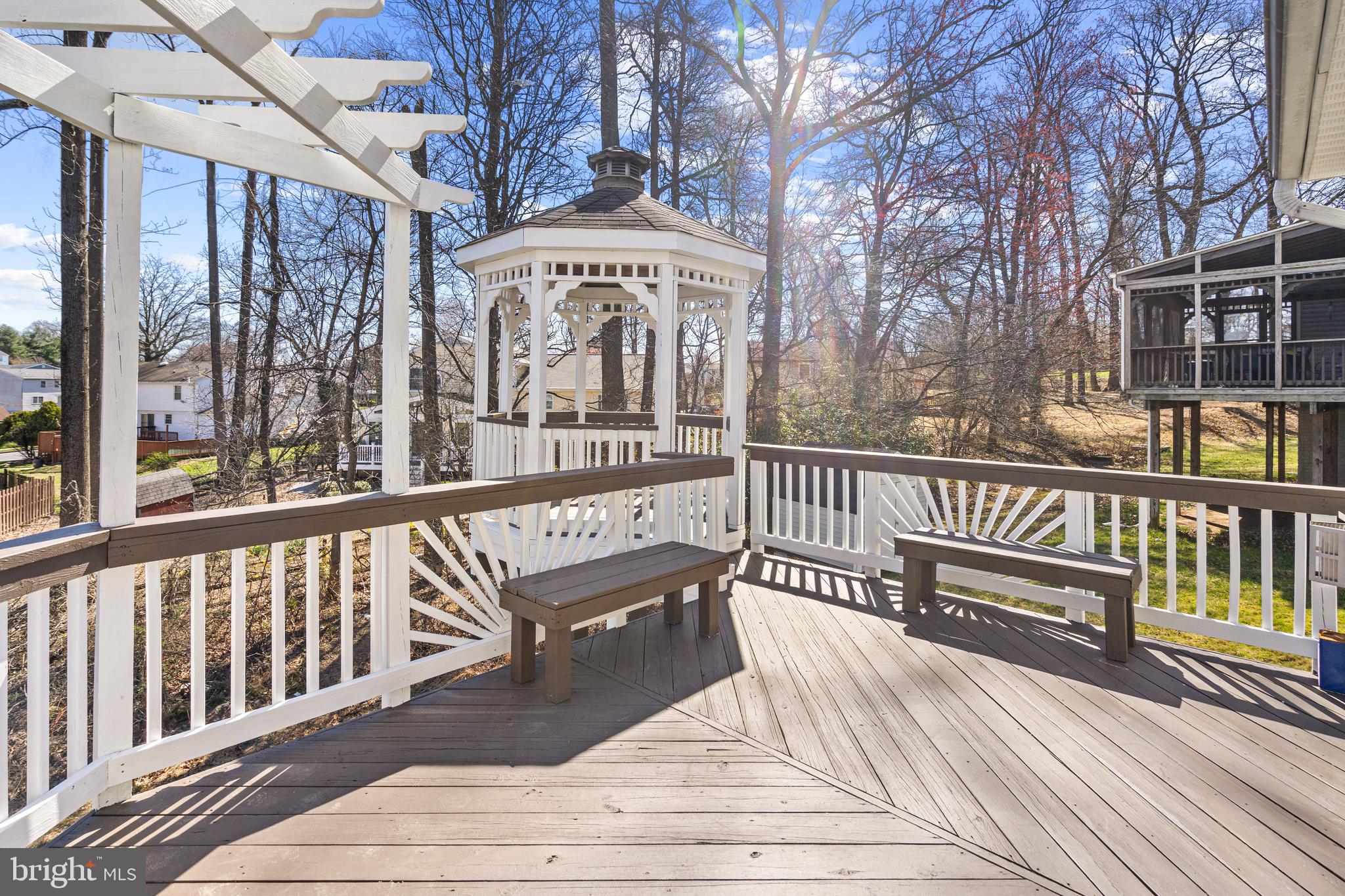 WOODBROOK - Residential