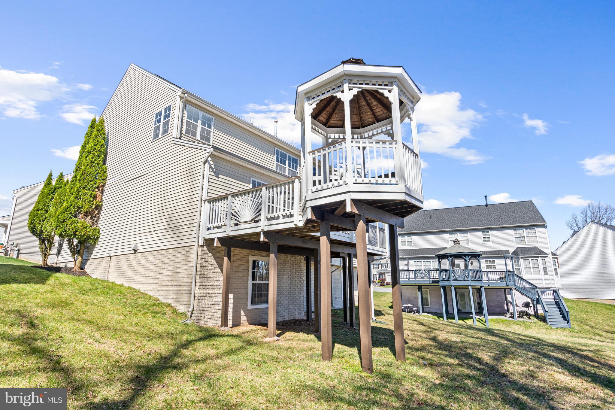 WOODBROOK - Residential