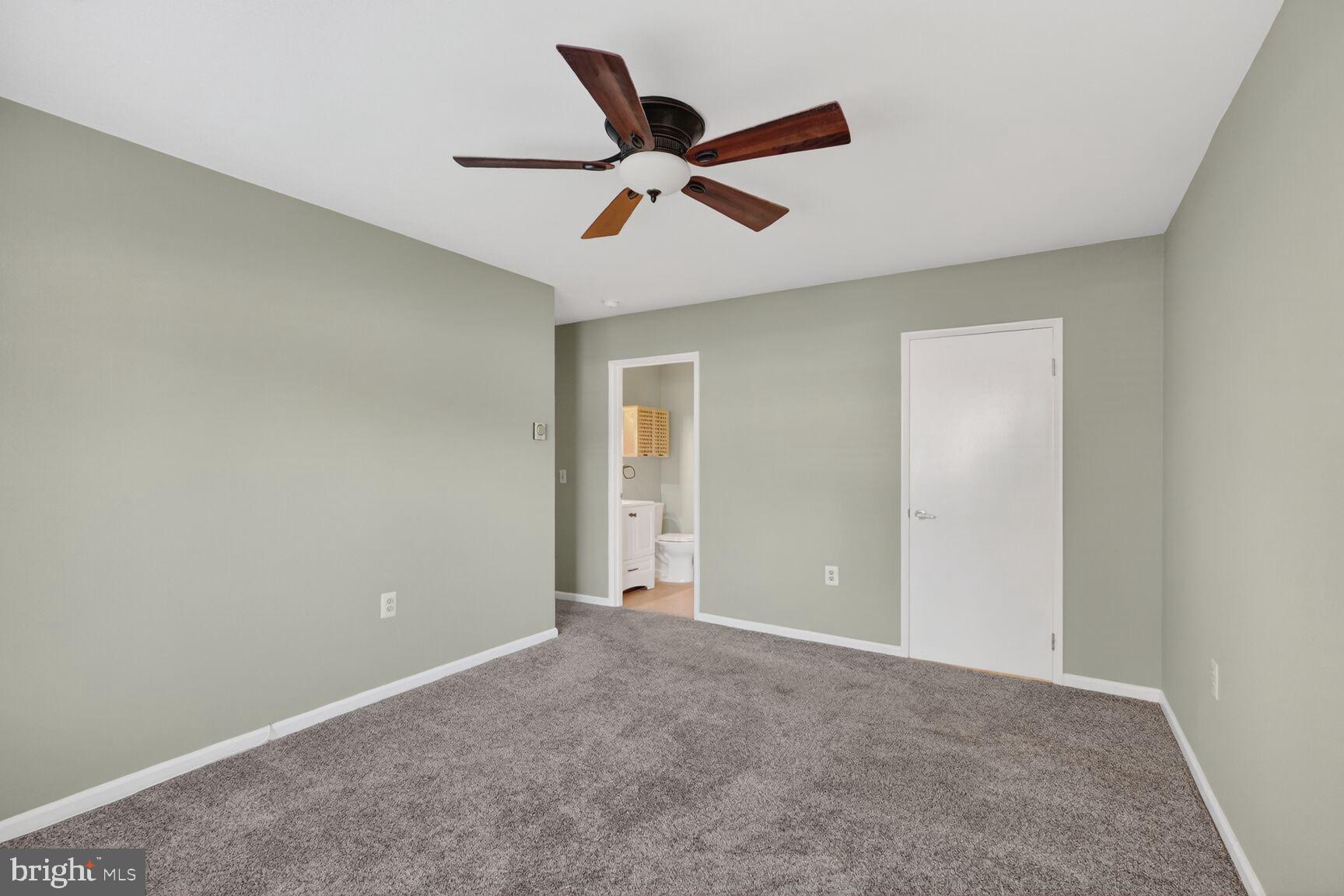 LEISURE WORLD - Residential