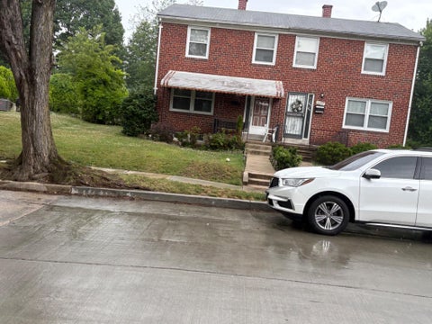 Townhouse For Sale - 5234 Fredcrest Road<br/> Baltimore City County, BALTIMORE, MD 21229