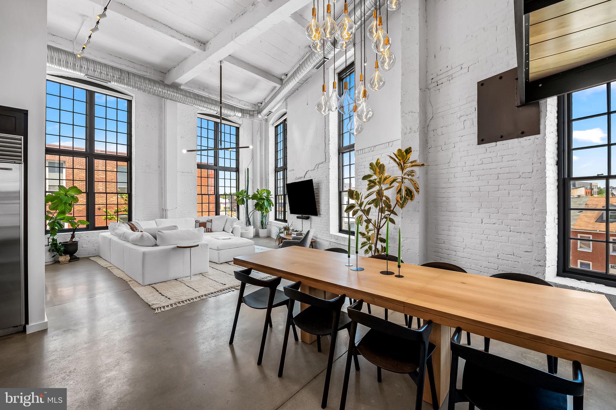 LITTLE ITALY - Residential