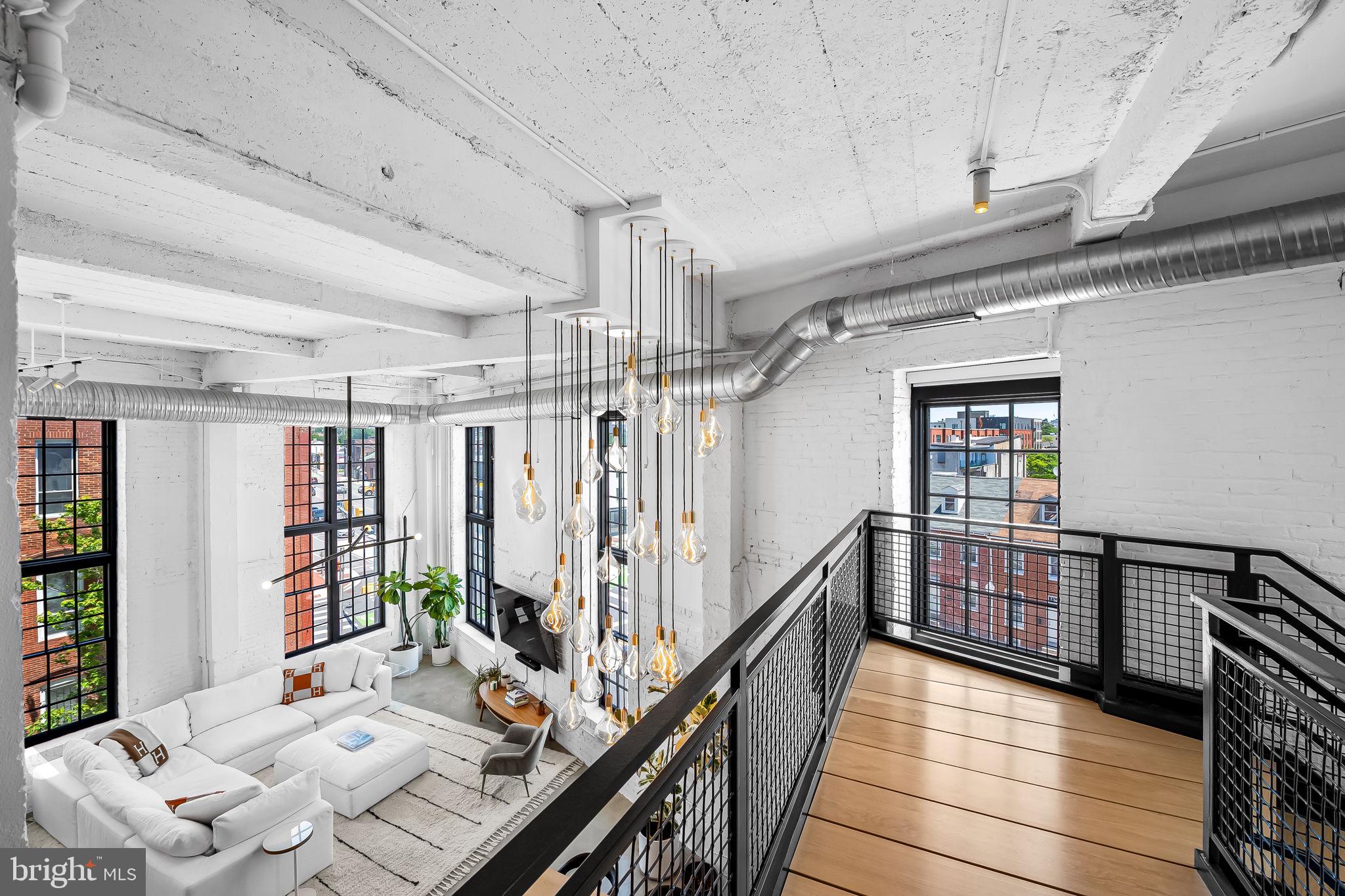 LITTLE ITALY - Residential
