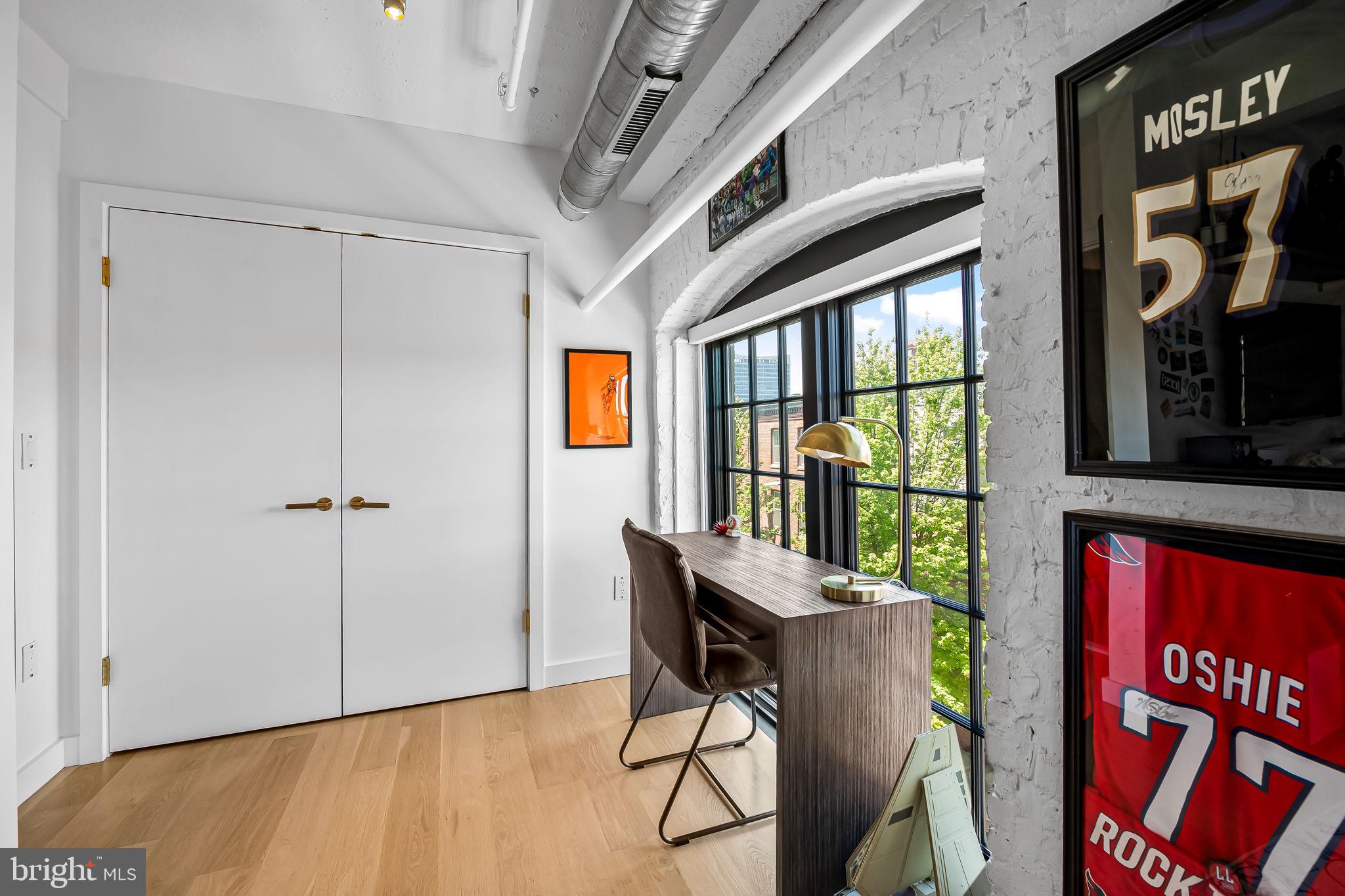 LITTLE ITALY - Residential