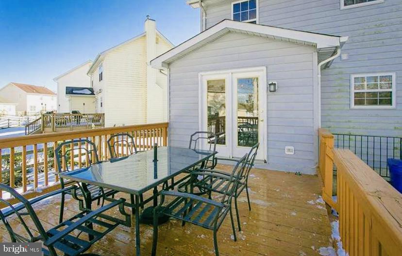 ST CHARLES DORCHESTER - Residential