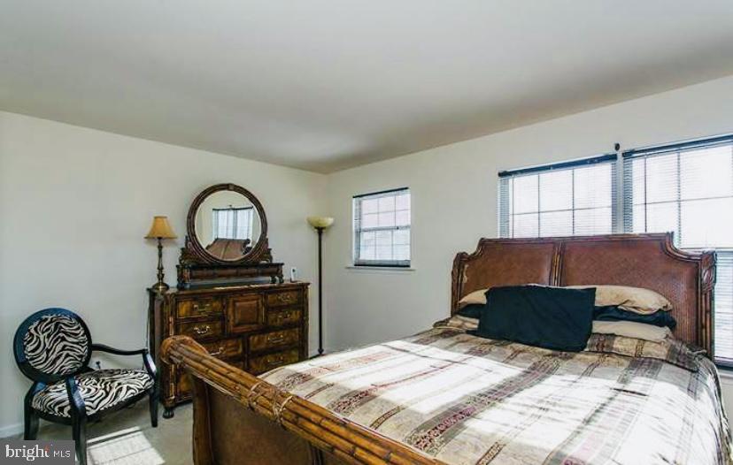 ST CHARLES DORCHESTER - Residential