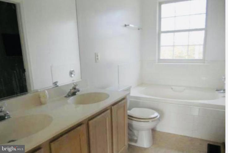 ST CHARLES DORCHESTER - Residential