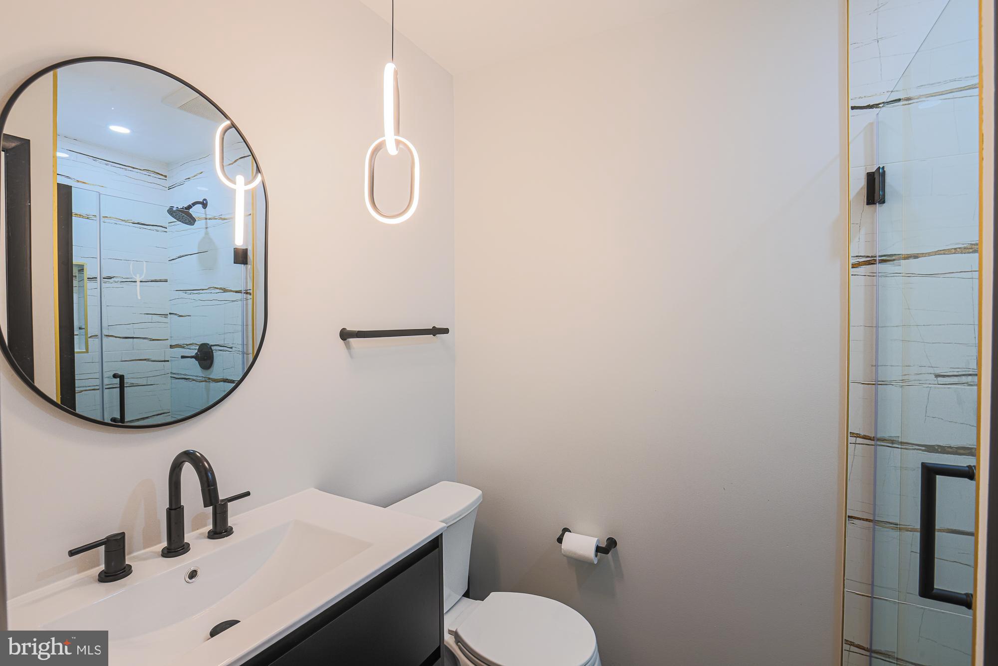 CROSS COUNTRY - Residential