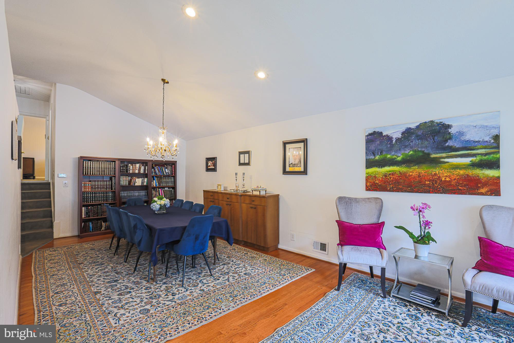 CROSS COUNTRY - Residential