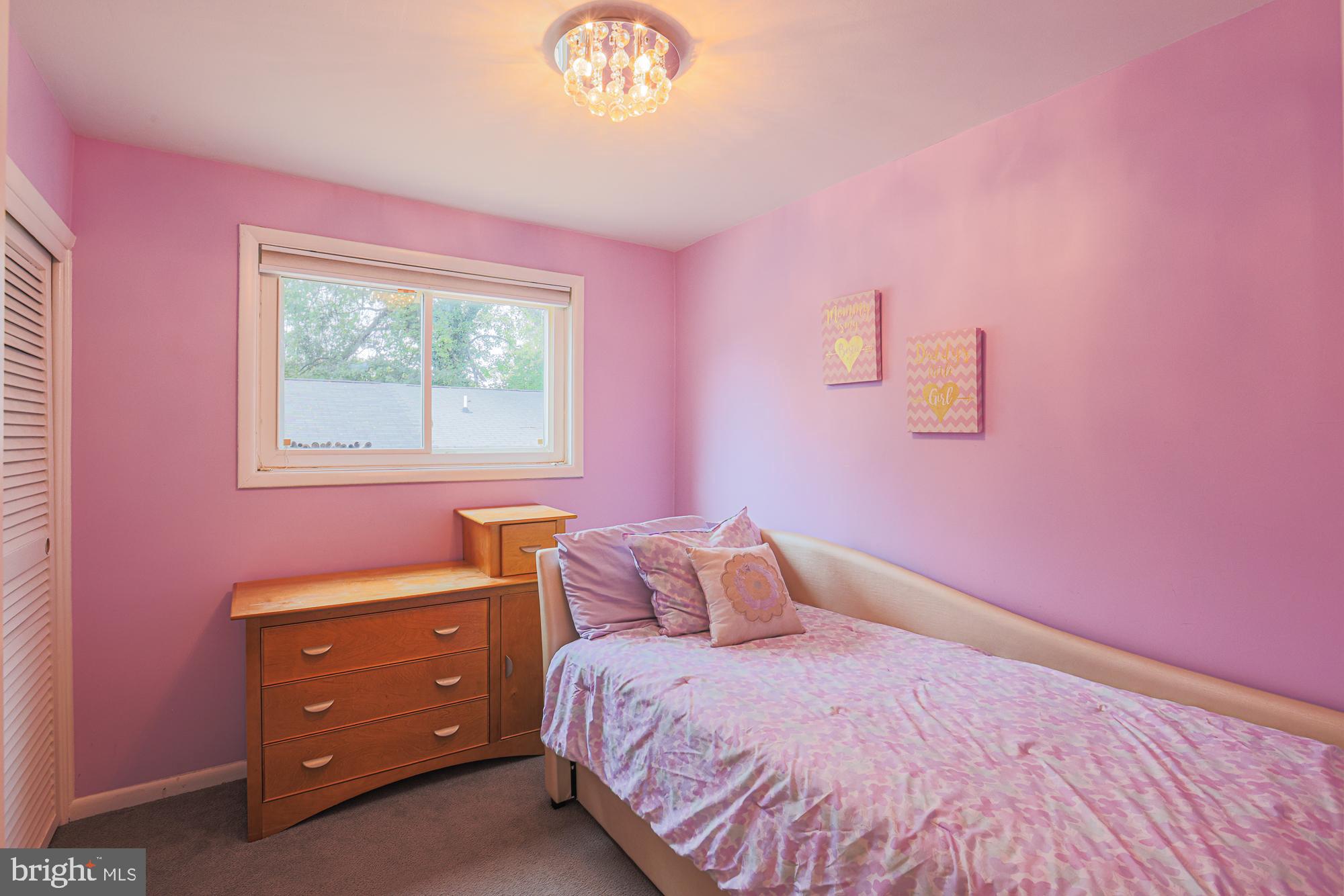 CROSS COUNTRY - Residential