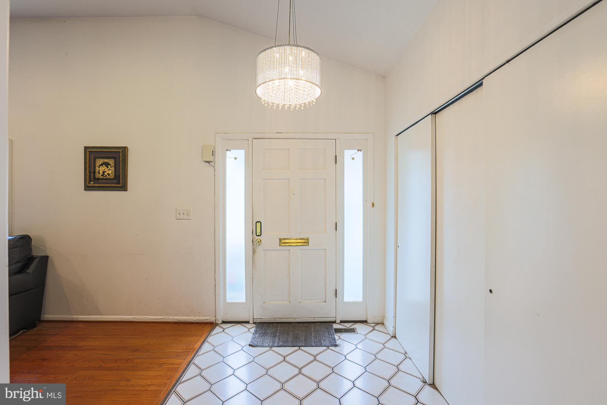 CROSS COUNTRY - Residential