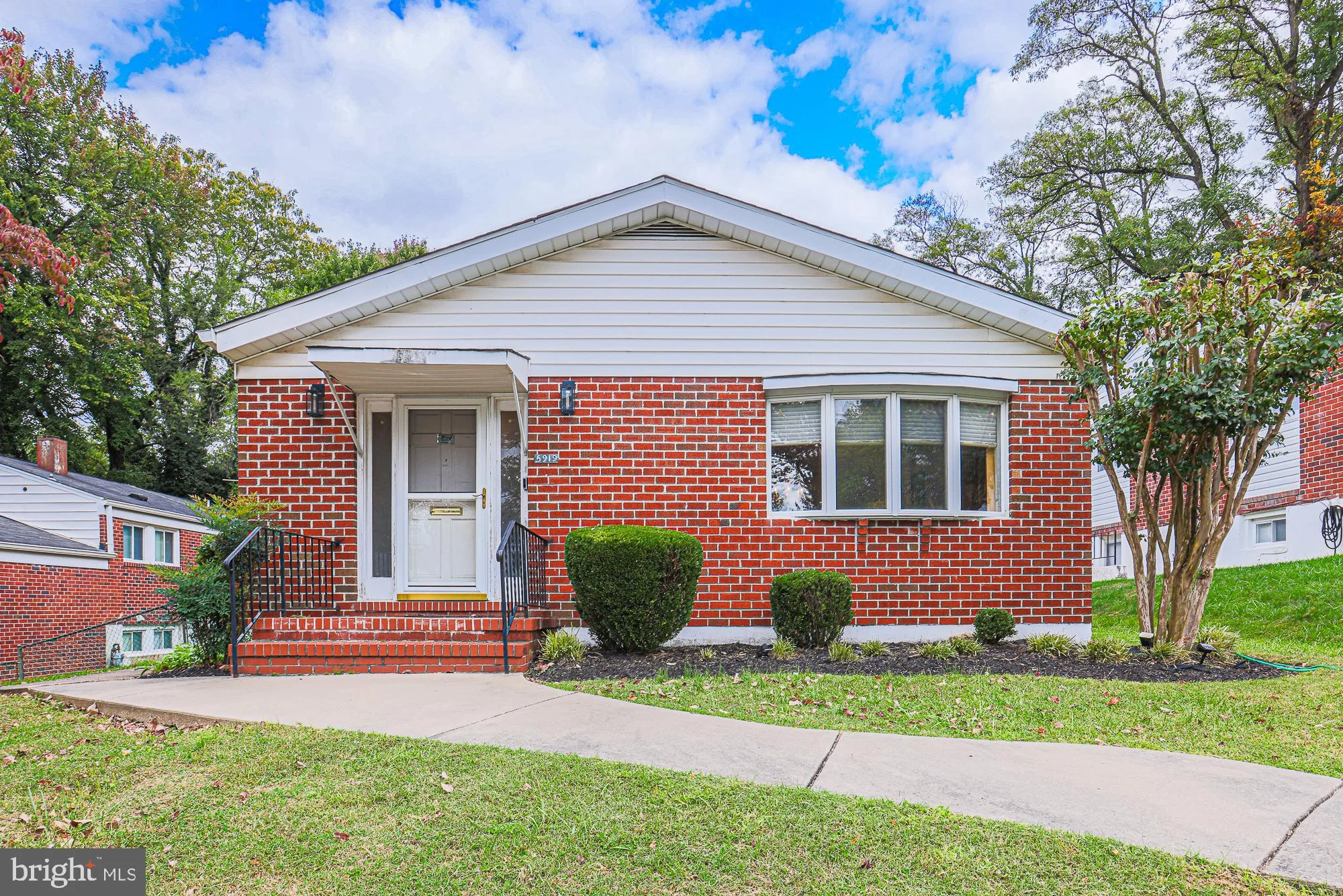 5919 Winner Avenue