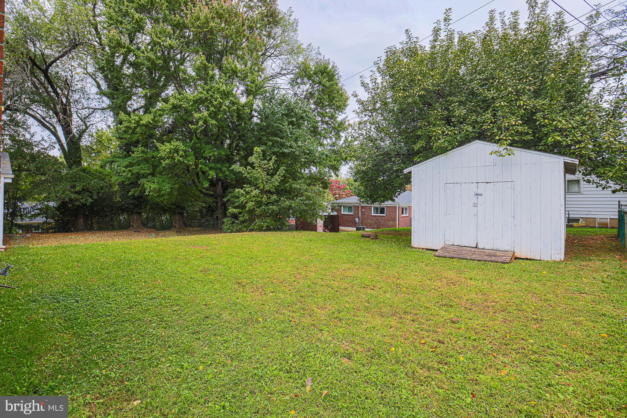 CROSS COUNTRY - Residential