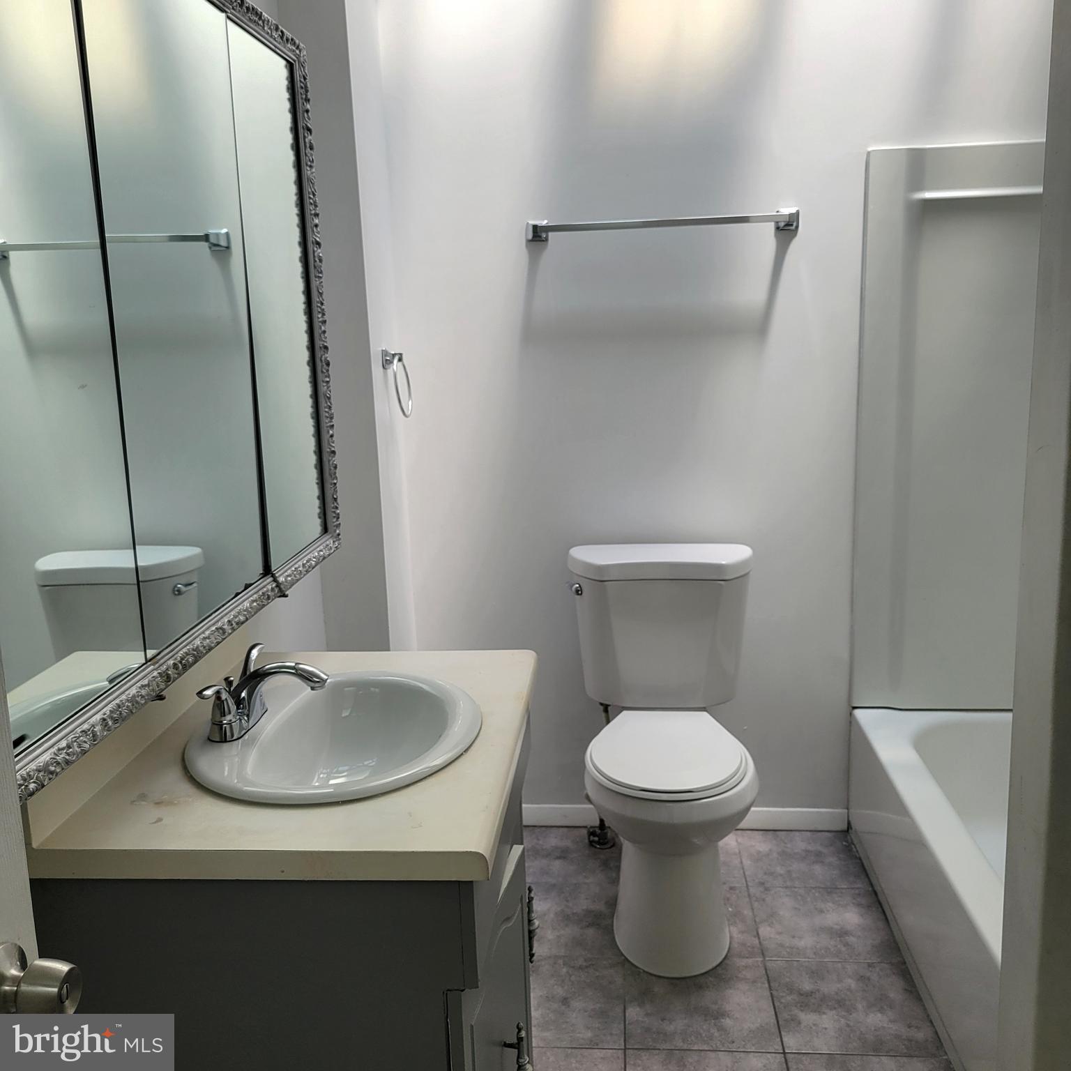 MOSHER - Residential Lease