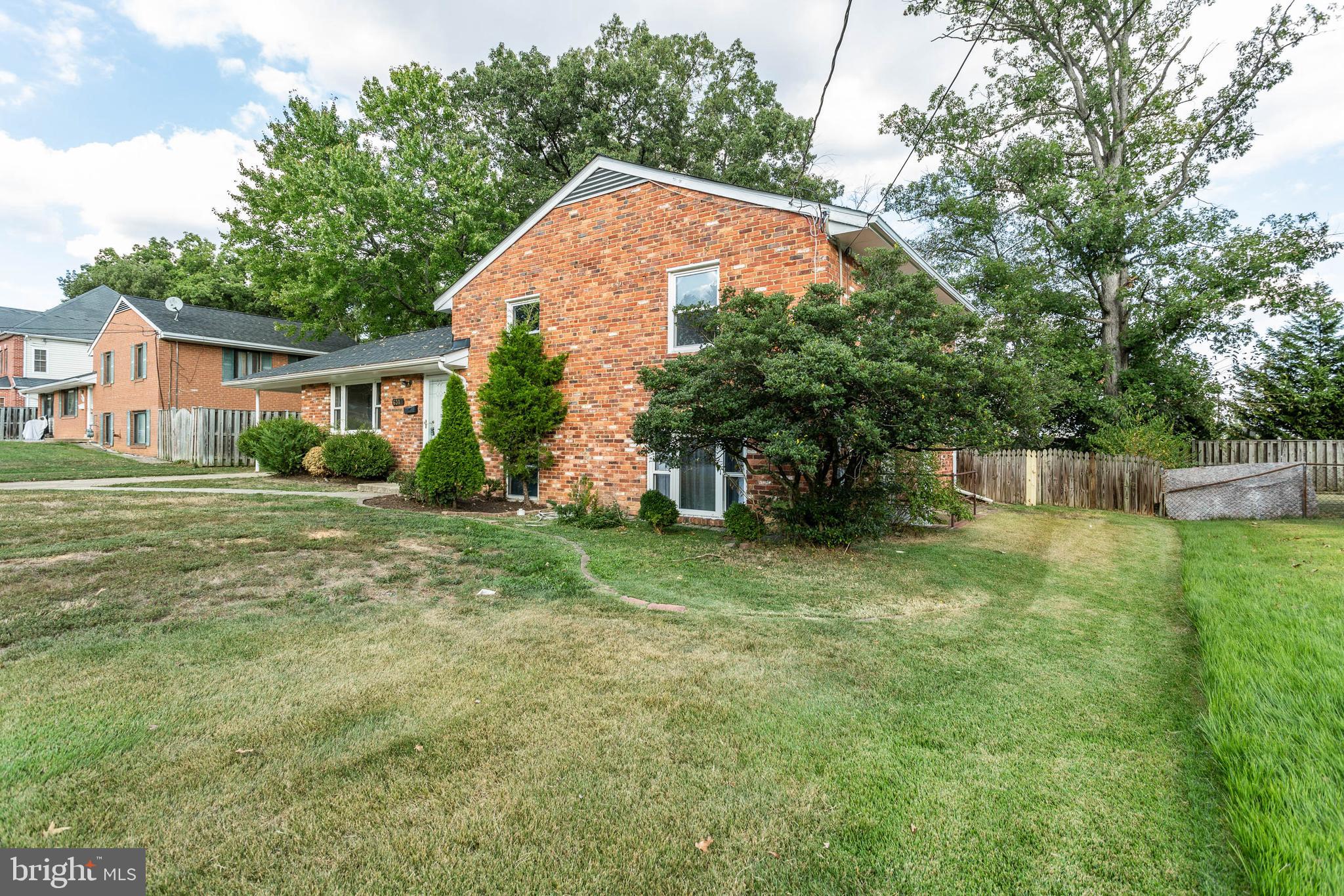 MONTICELLO FOREST - Residential