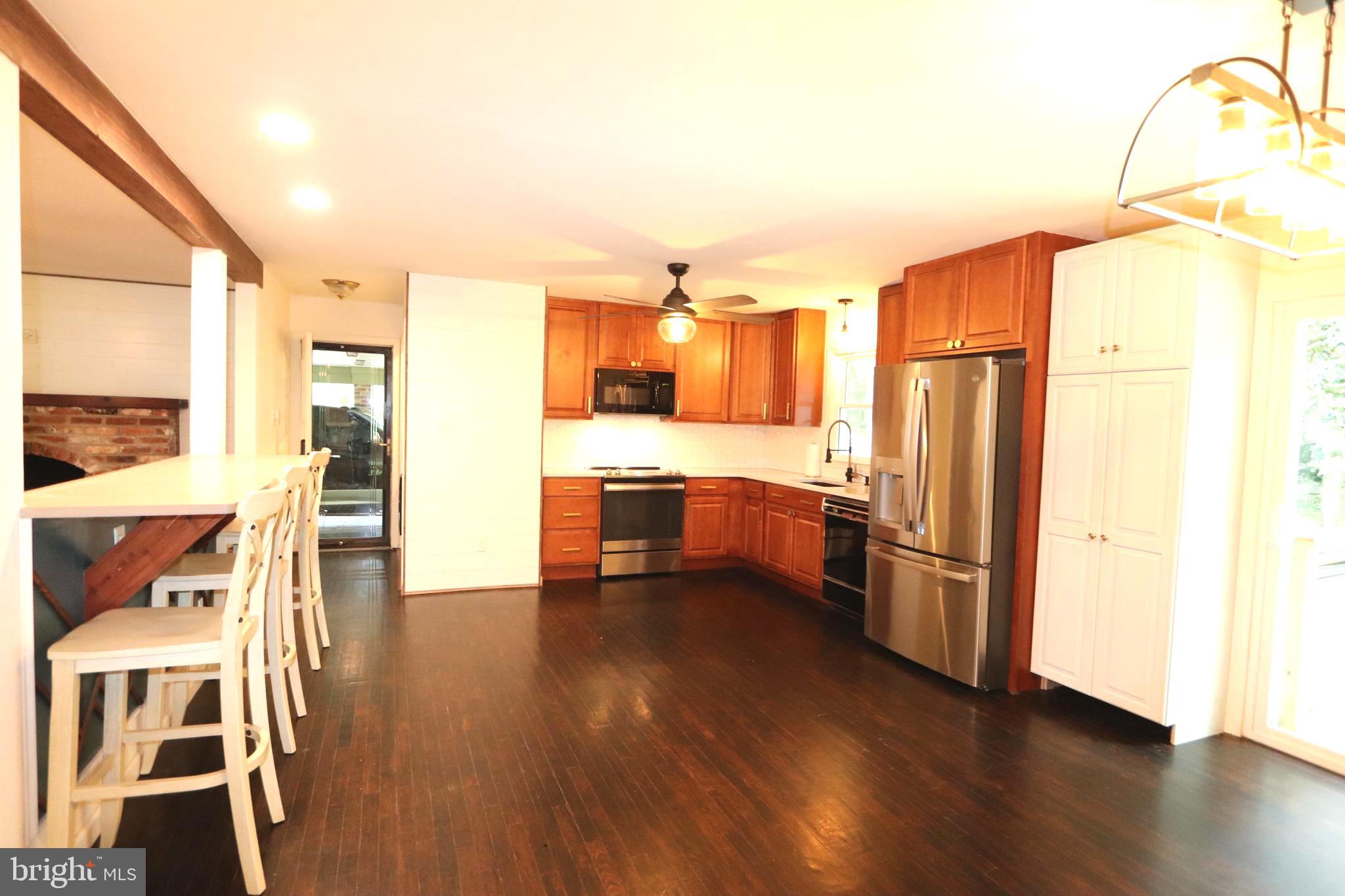 MARIELLEN PARK - Residential Lease