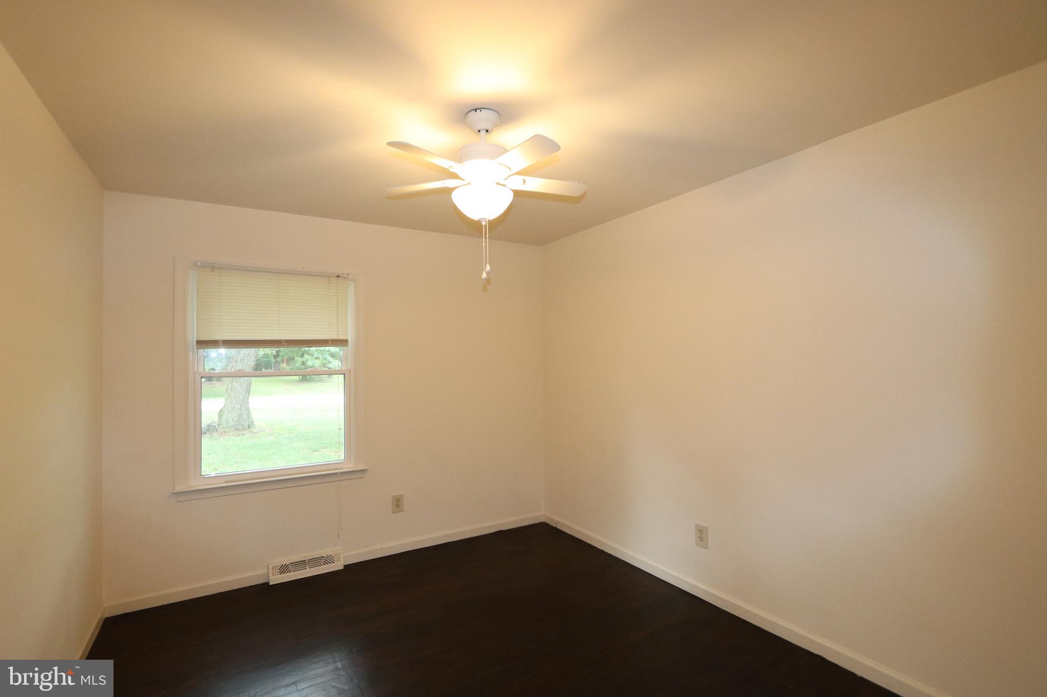 MARIELLEN PARK - Residential Lease