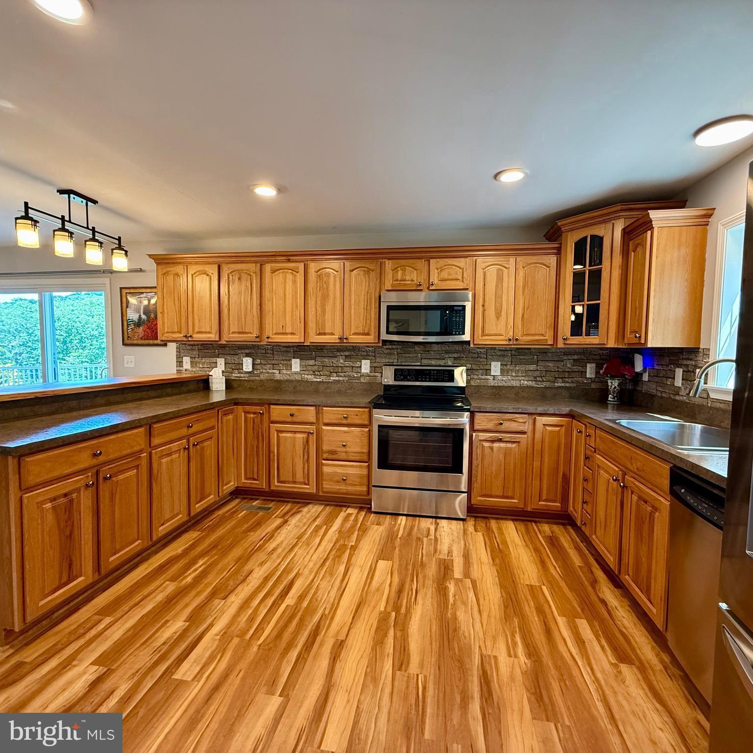 UNRESTRICTED - Residential