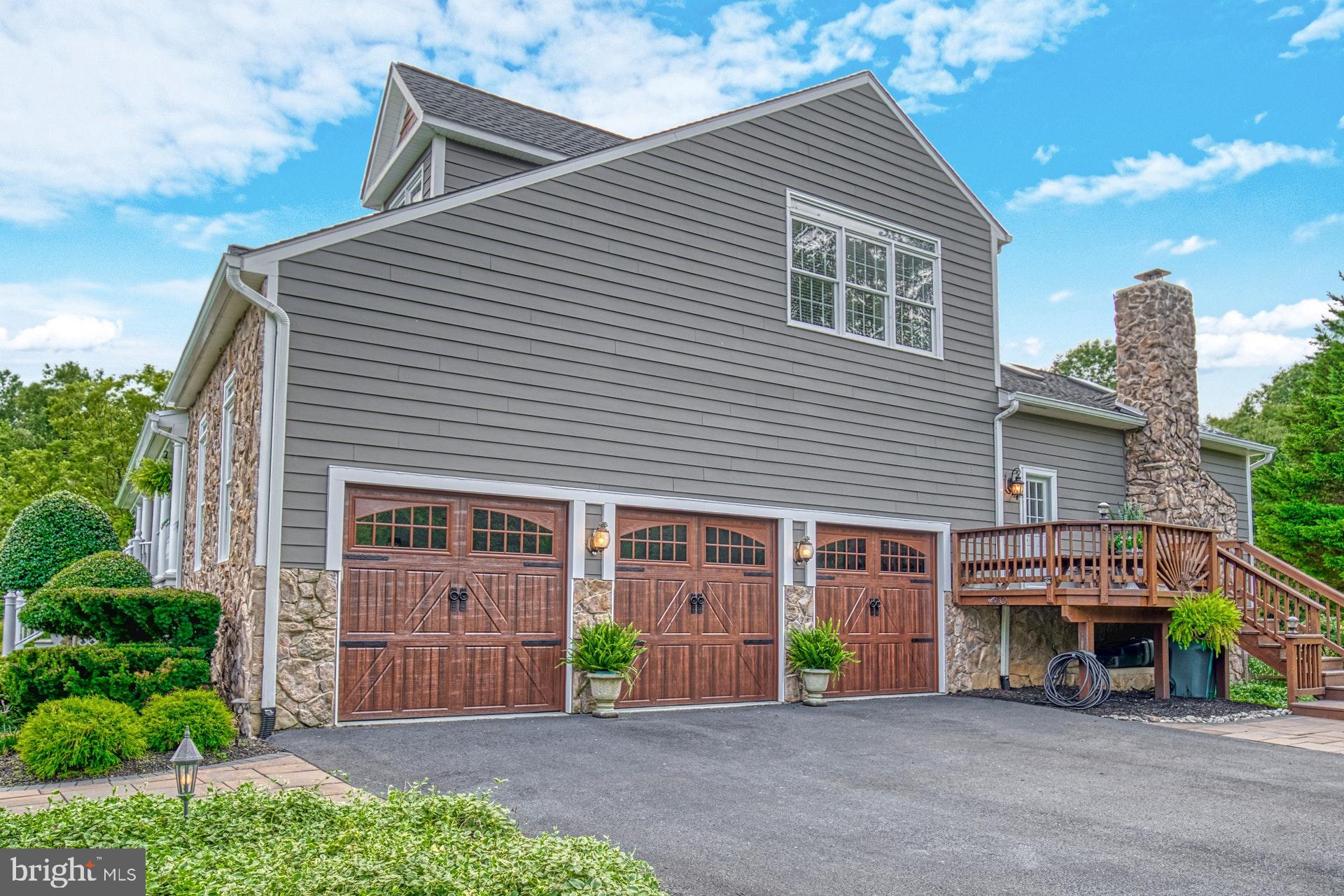 GLENCAIRN - Residential