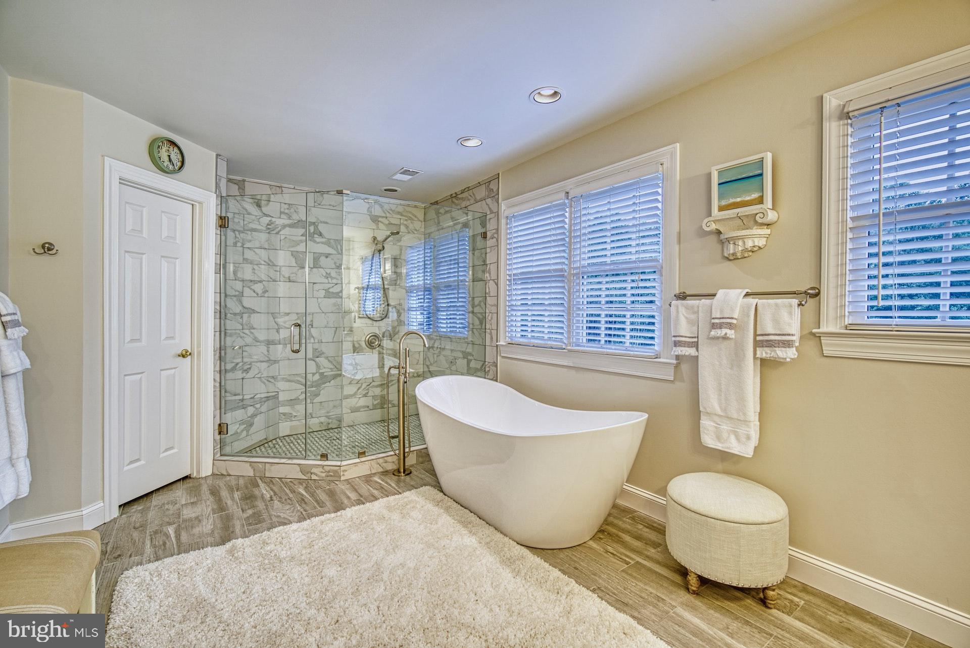 GLENCAIRN - Residential