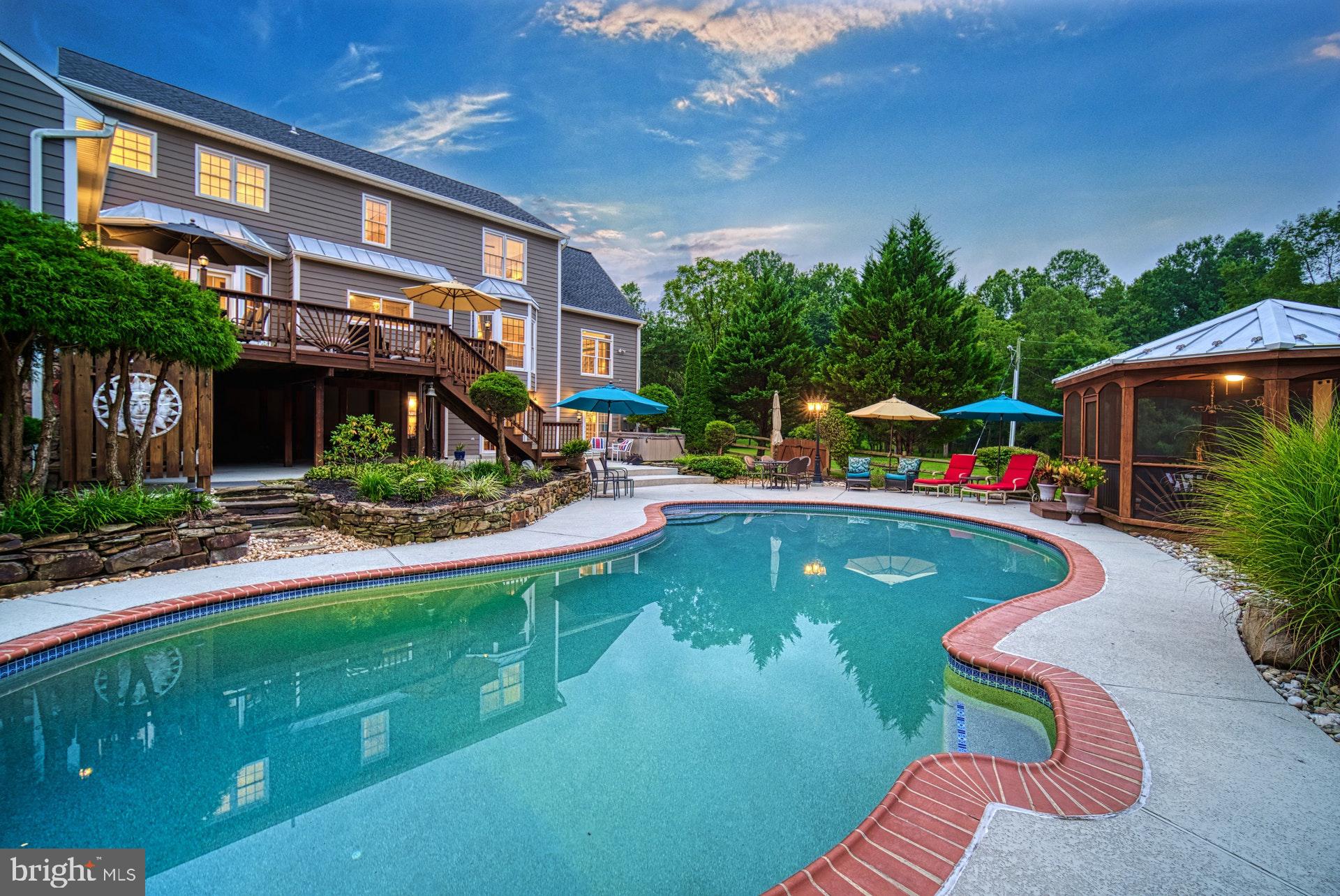 GLENCAIRN - Residential