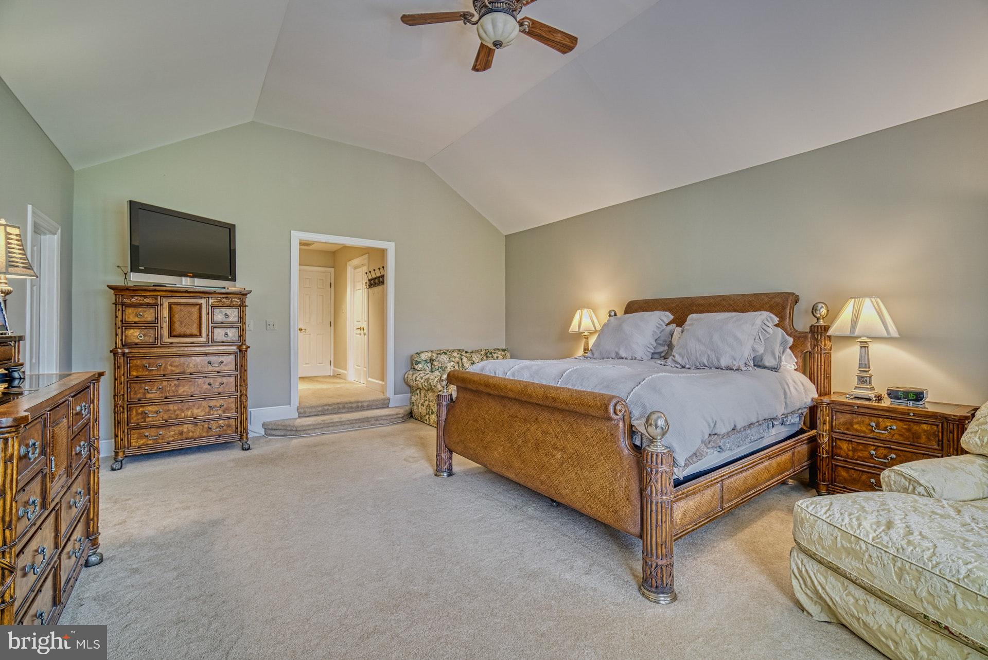 GLENCAIRN - Residential