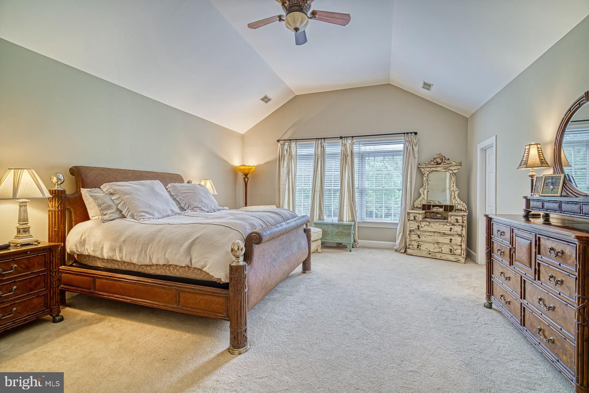 GLENCAIRN - Residential