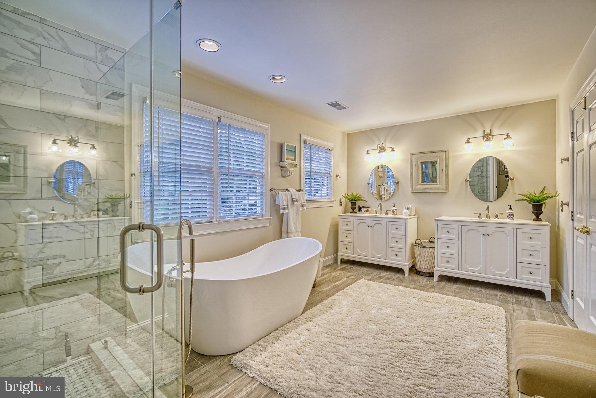 GLENCAIRN - Residential