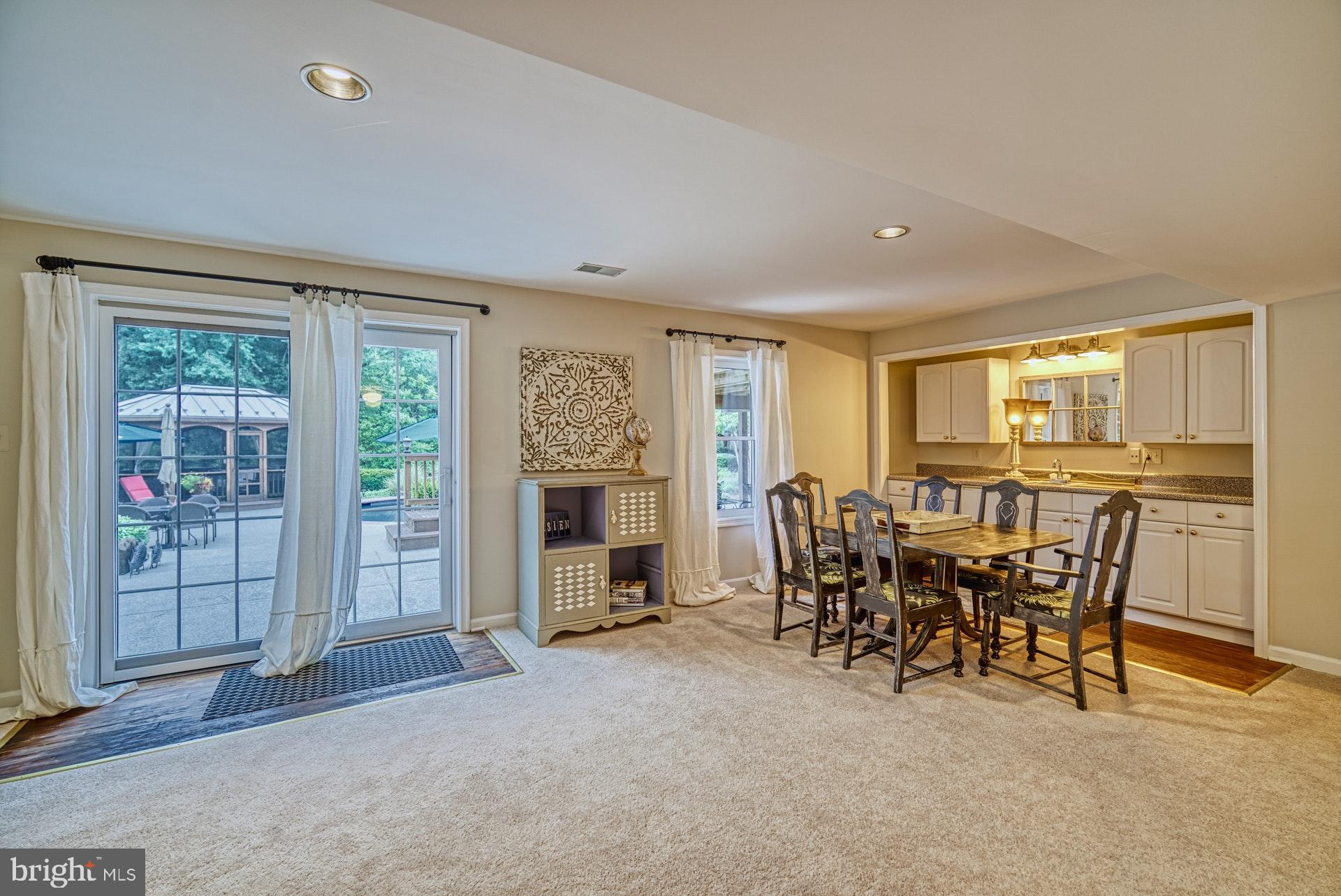 GLENCAIRN - Residential