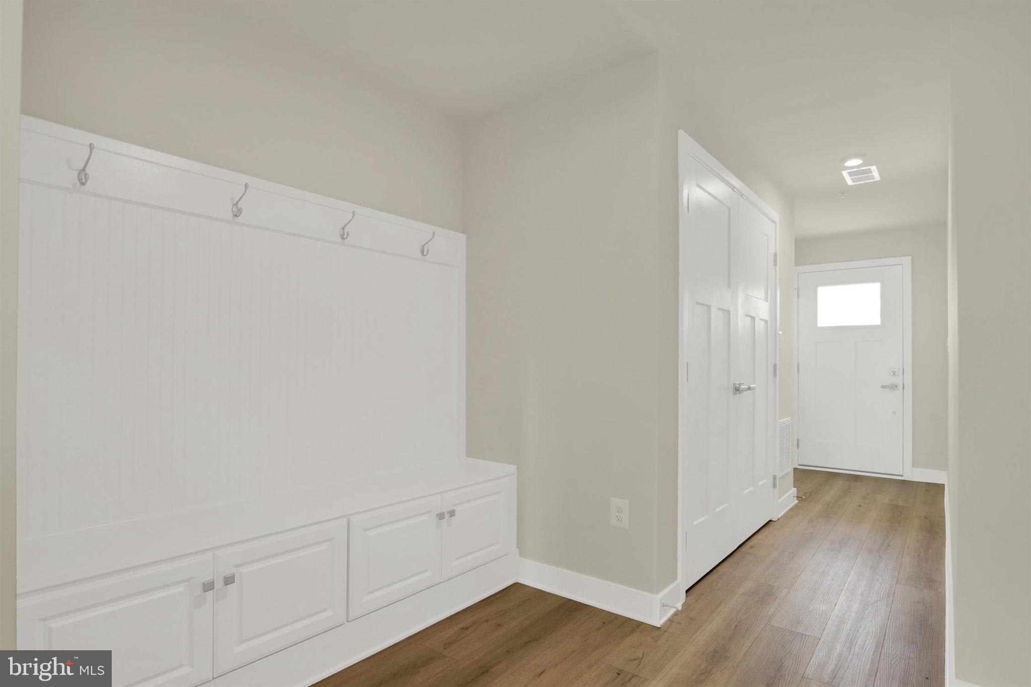 940 POPPY DRIVE