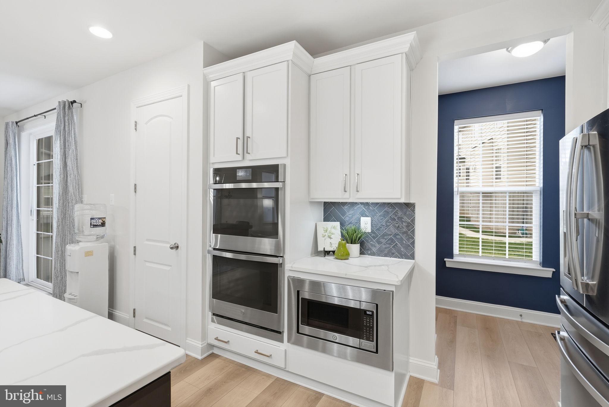 COLLINGTON ESTATES - Residential