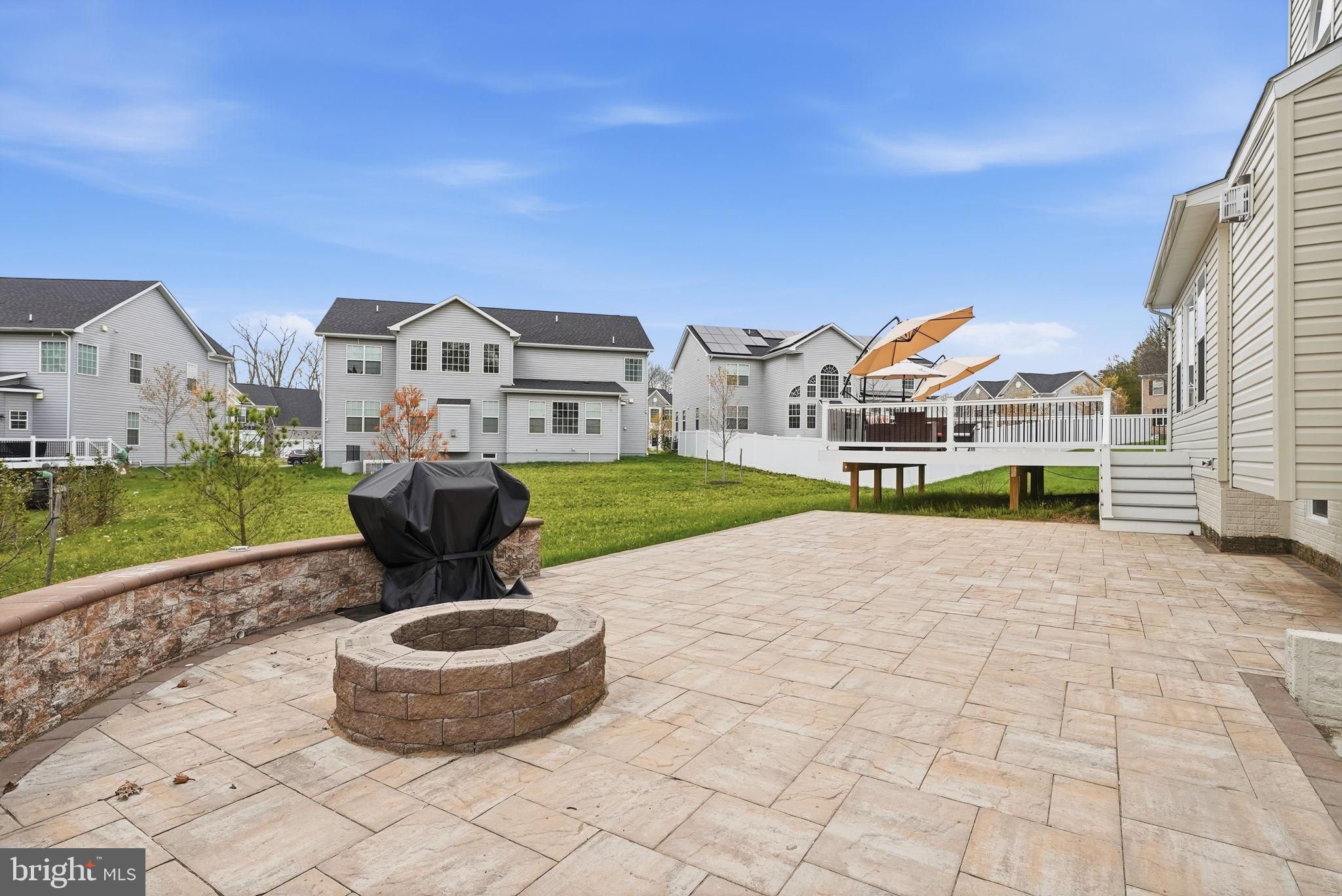 COLLINGTON ESTATES - Residential