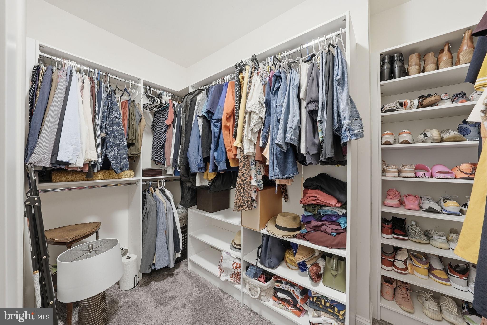 COLLINGTON ESTATES - Residential