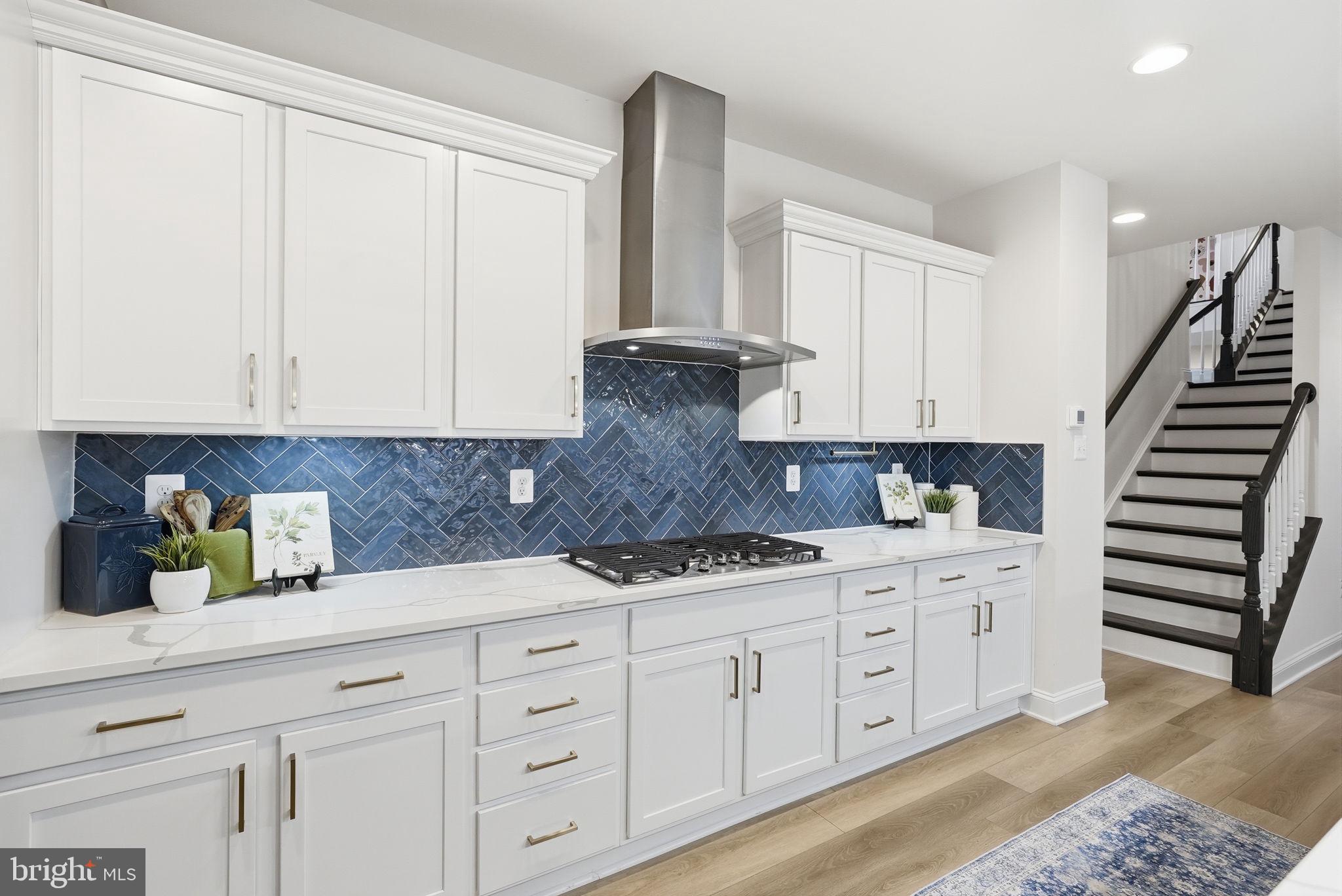 COLLINGTON ESTATES - Residential