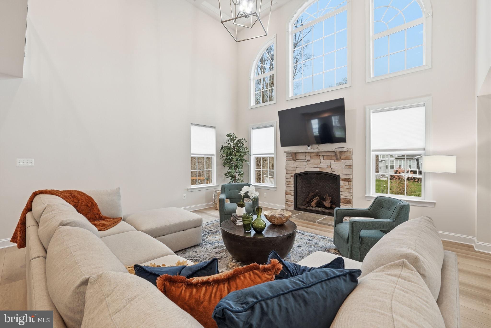 COLLINGTON ESTATES - Residential