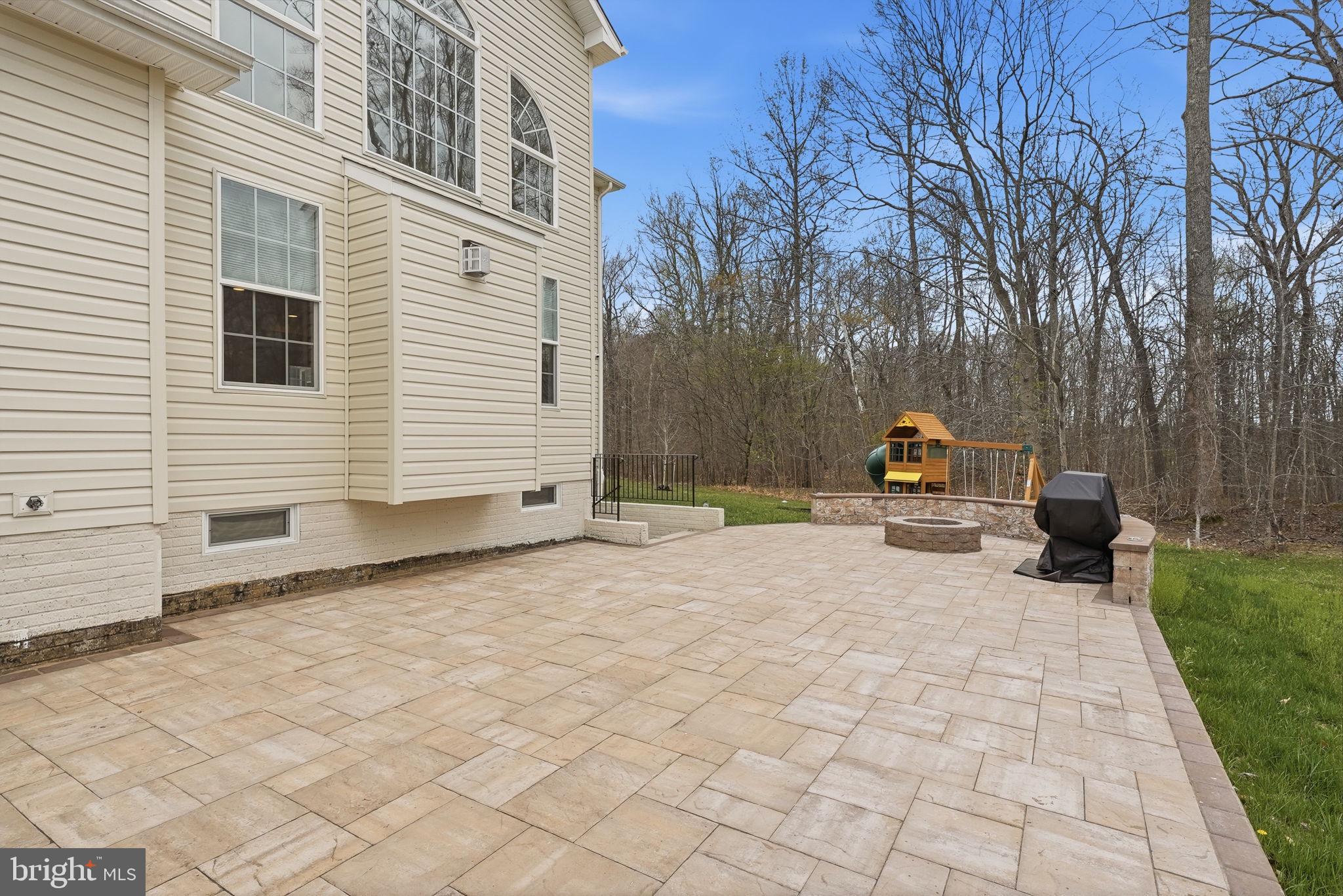 COLLINGTON ESTATES - Residential