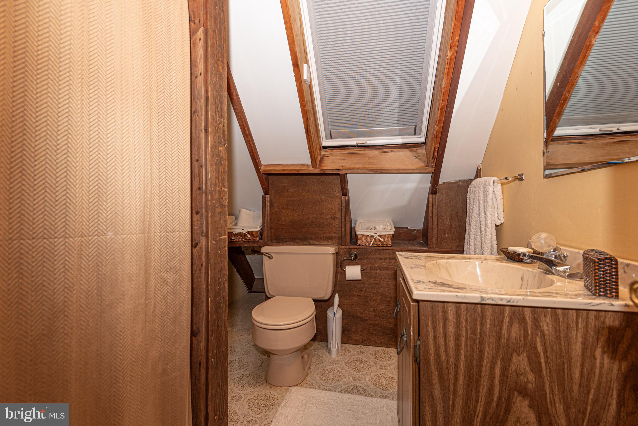 BAYSIDE KEYS - Residential