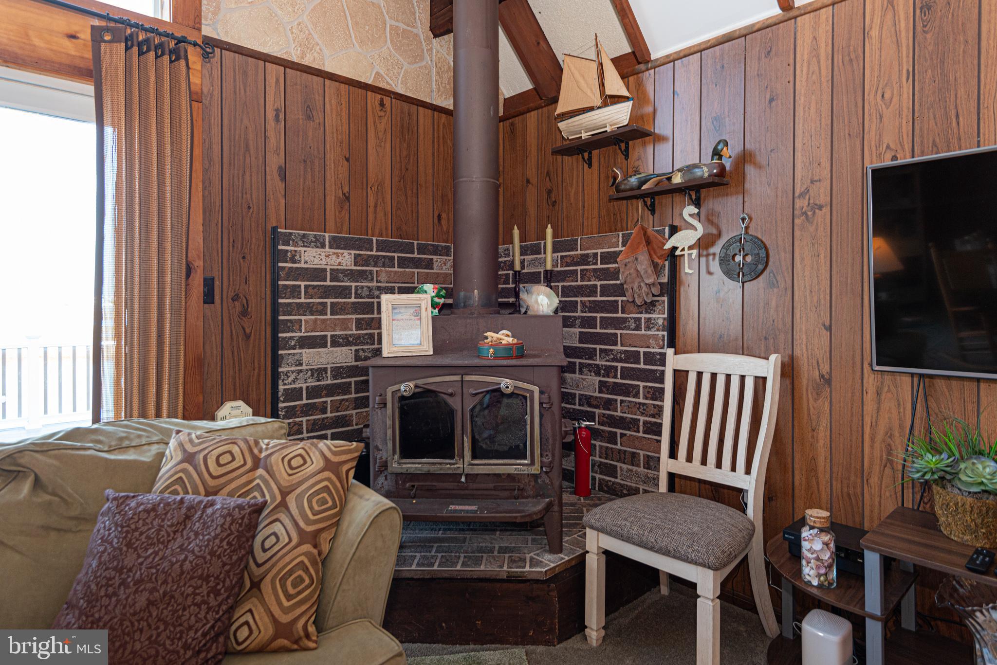 BAYSIDE KEYS - Residential