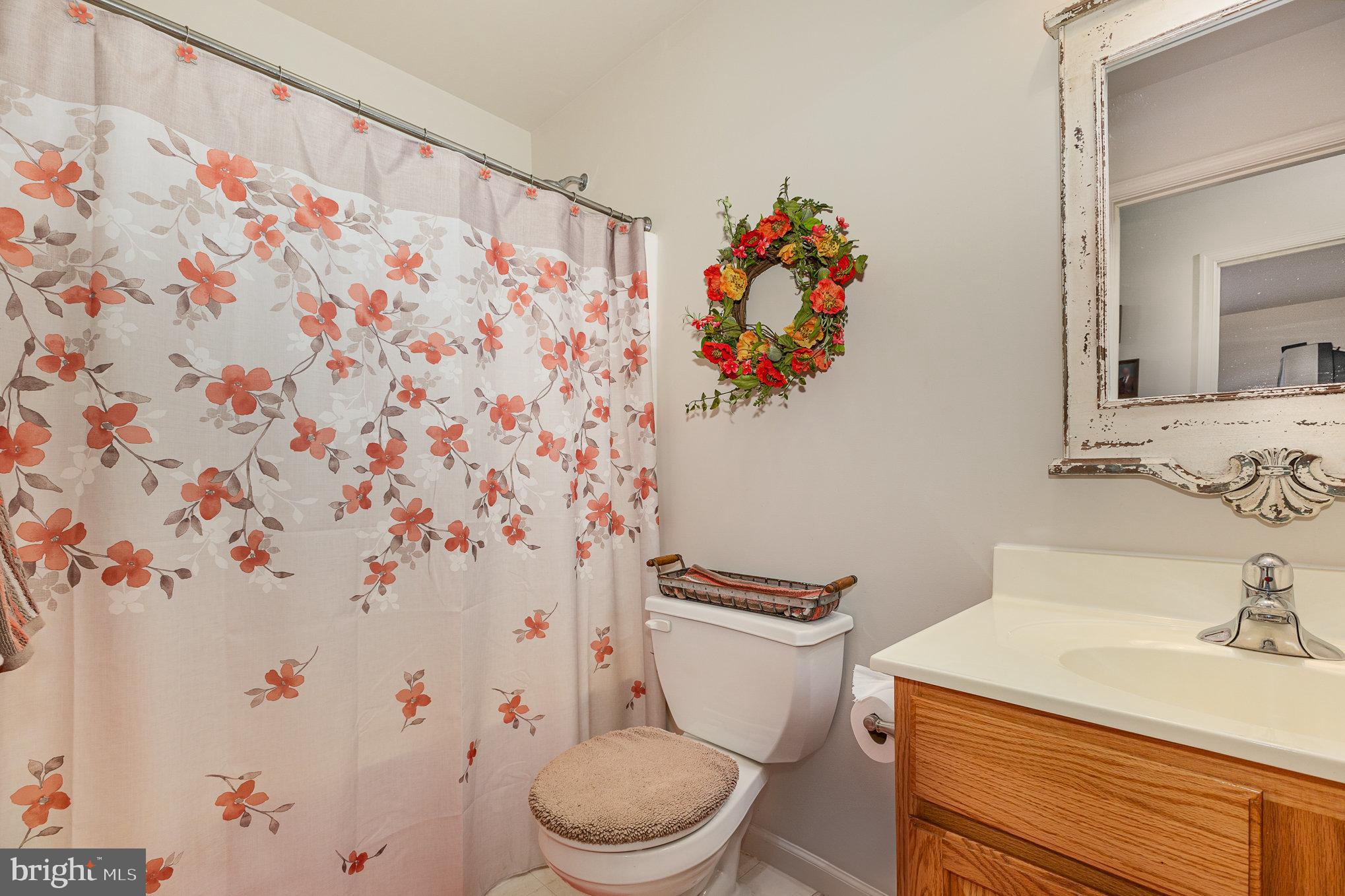 THE OAKS OF PALMYRA - Residential