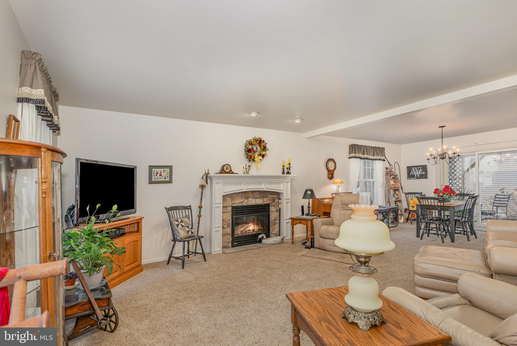 THE OAKS OF PALMYRA - Residential