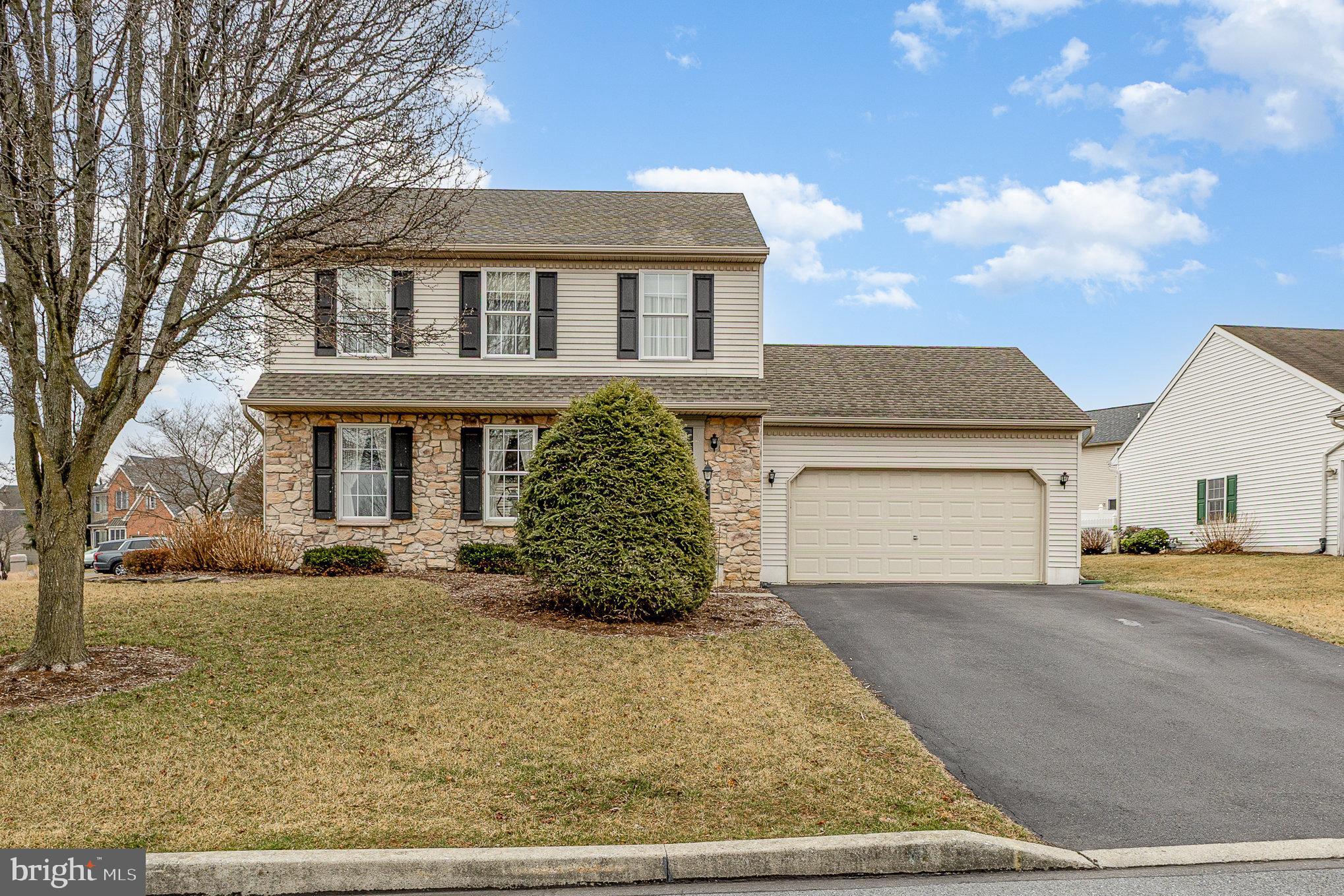 THE OAKS OF PALMYRA - Residential