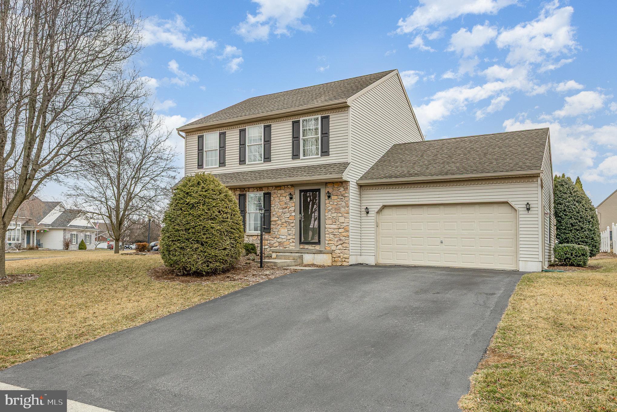 THE OAKS OF PALMYRA - Residential