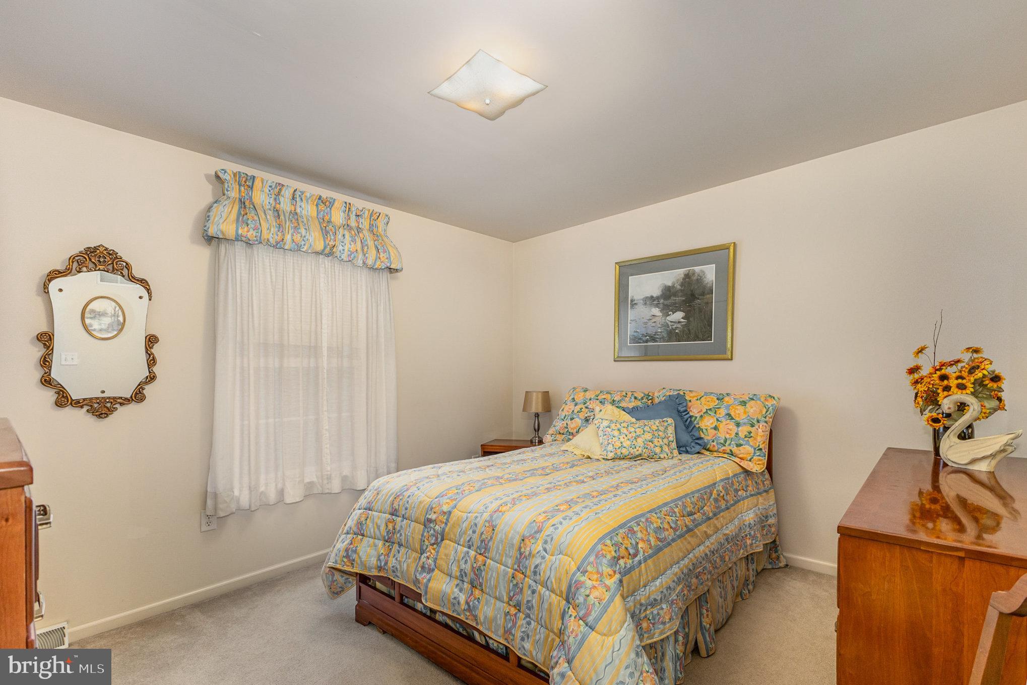 THE OAKS OF PALMYRA - Residential