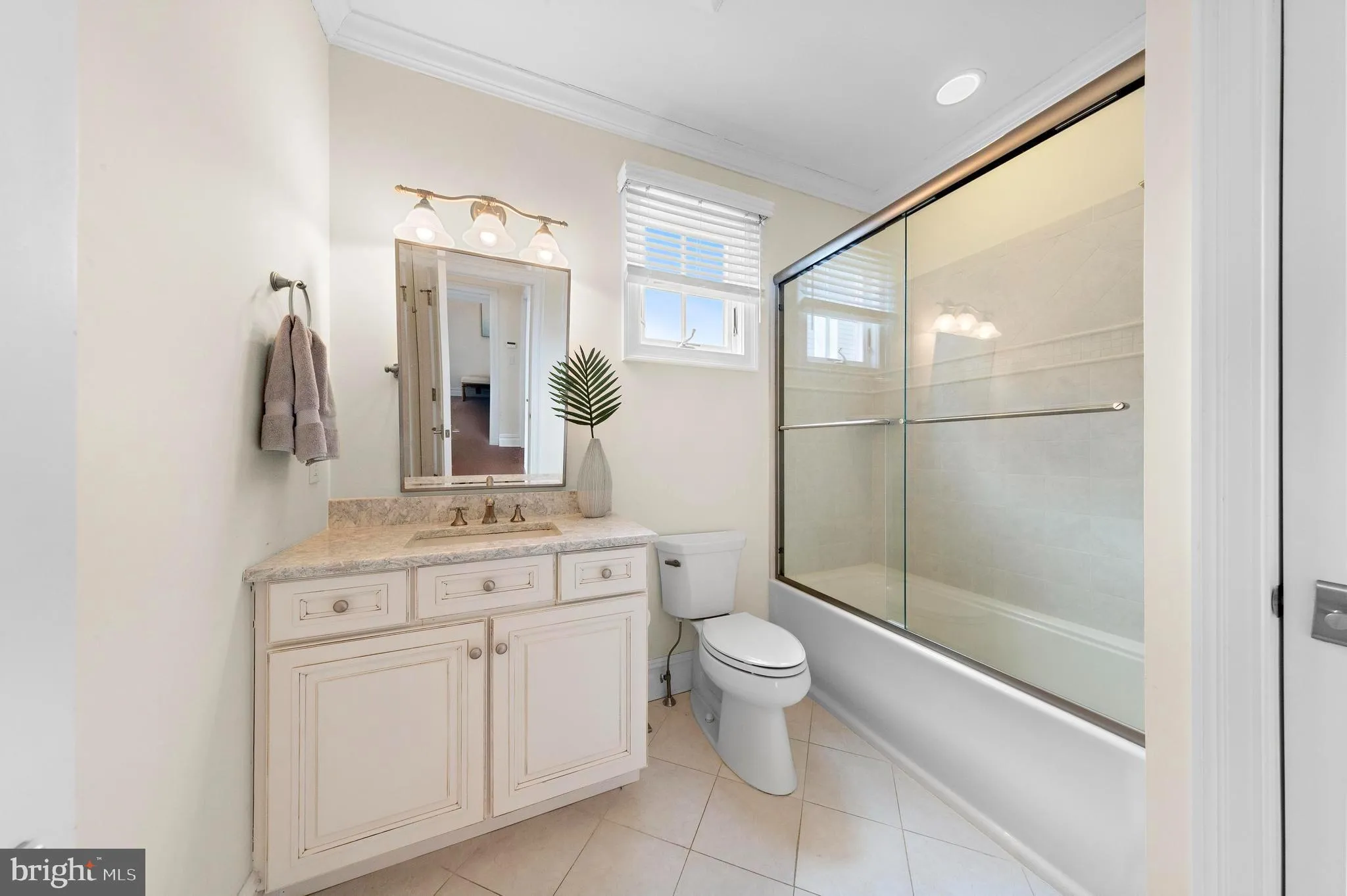 Long Beach Township, New Jersey 08008, United States, 6 Bedrooms Bedrooms, ,5 BathroomsBathrooms,Residential,Active,103010